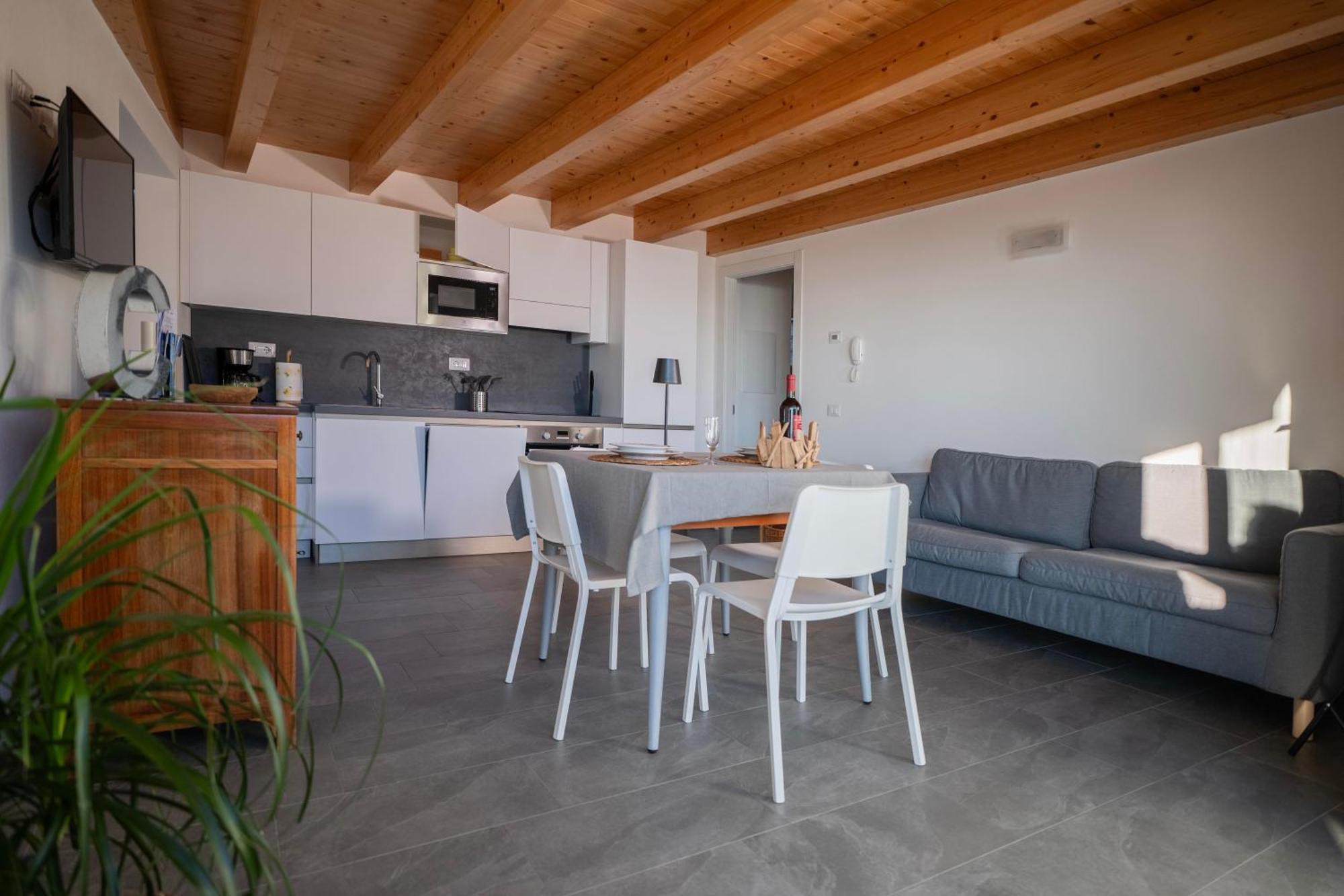 Delfina Home Terrazzo 013239-Cni-00132 Vercana Luaran gambar